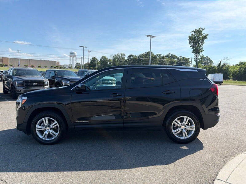 2024 GMC Terrain SLE