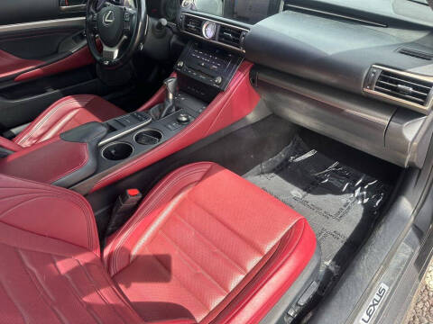 2017 Lexus RC 300