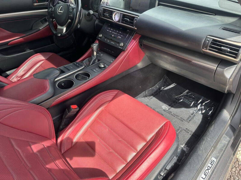 2017 Lexus RC 300