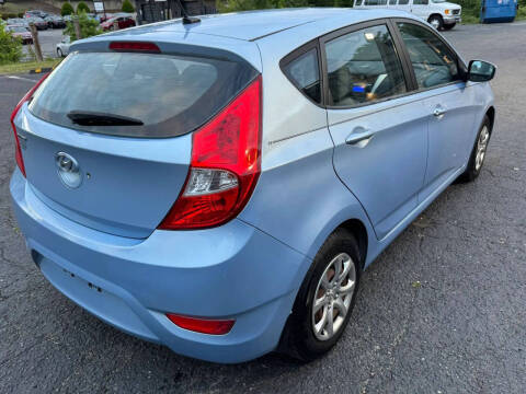 2013 Hyundai Accent GS