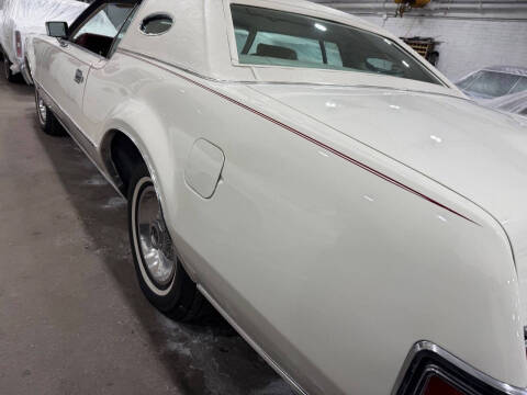 1975 Lincoln Mark IV