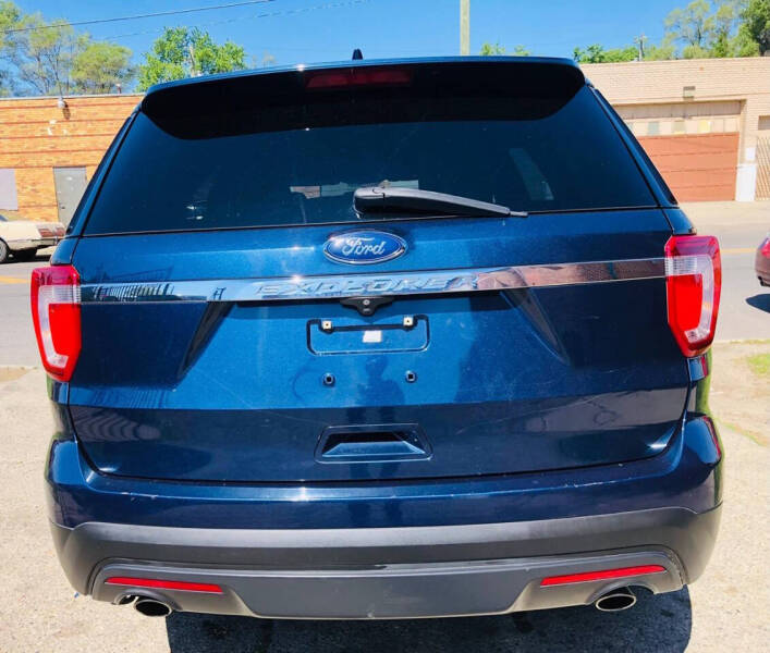 2017 Ford Explorer