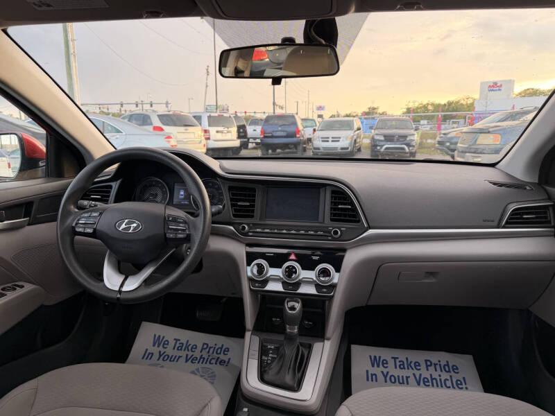 2019 Hyundai Elantra SEL