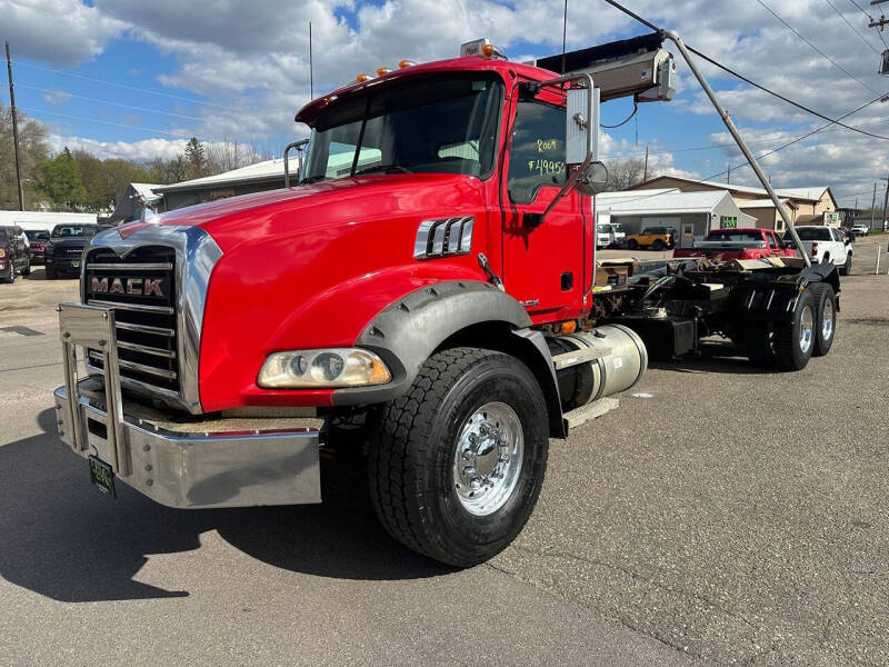 2007 Mack Granite