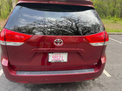 2014 Toyota Sienna
