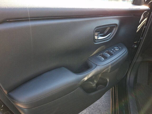 2025 Honda HR-V EX-L