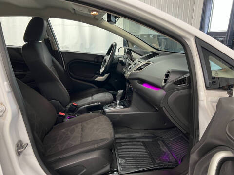 2011 Ford Fiesta SEL