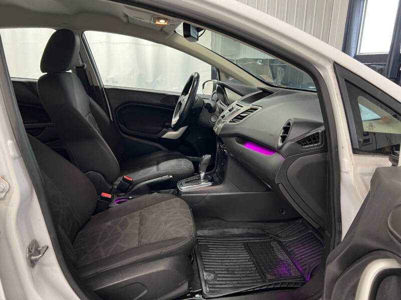 2011 Ford Fiesta SEL