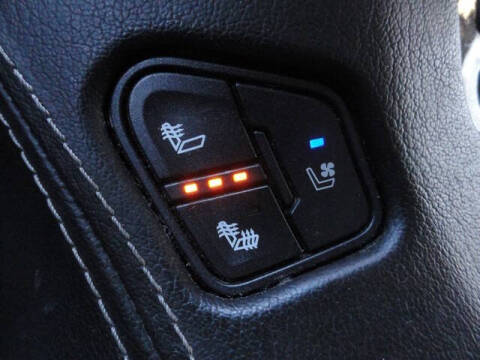 2017 GMC Yukon XL SLT