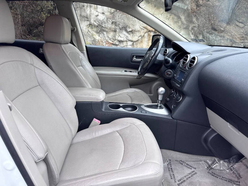 2011 Nissan Rogue SV