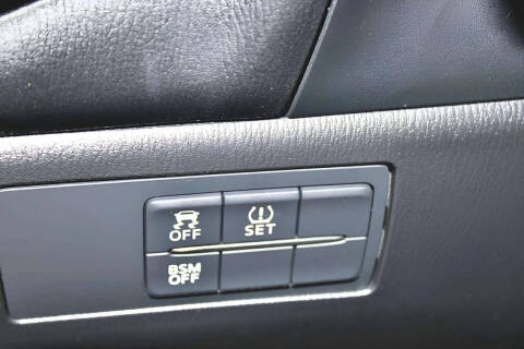 2016 Mazda MAZDA3 i Touring