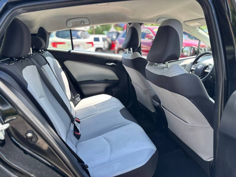 2016 Toyota Prius Two