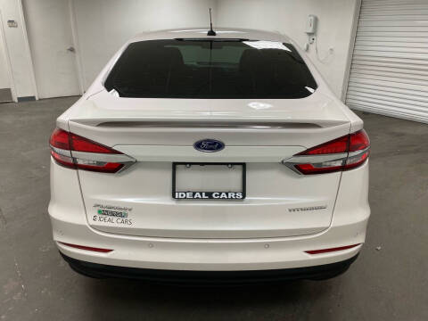 2019 Ford Fusion Energi Titanium