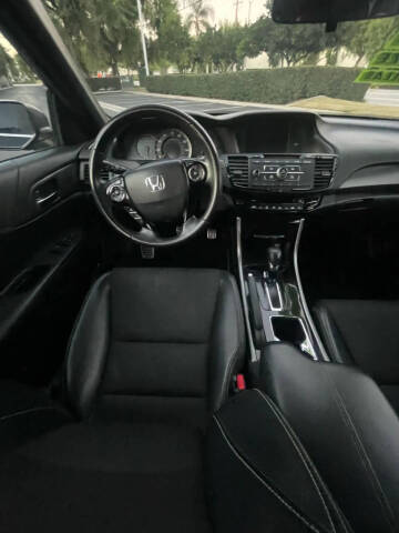 2017 Honda Accord Sport