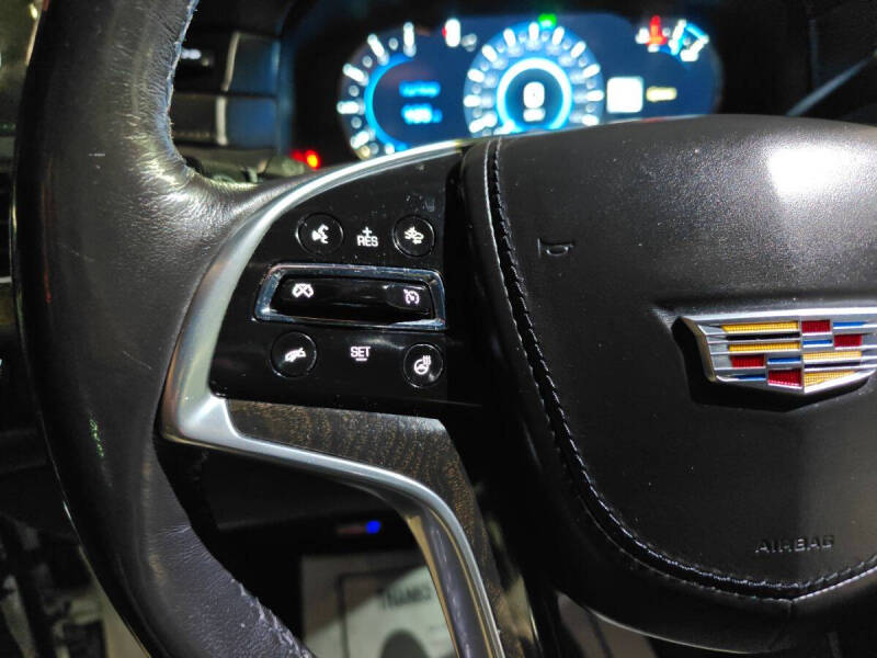 2019 Cadillac Escalade Platinum