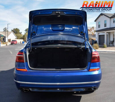 2017 Volkswagen Passat 1.8T R-Line