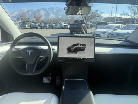 2024 Tesla Model Y Performance