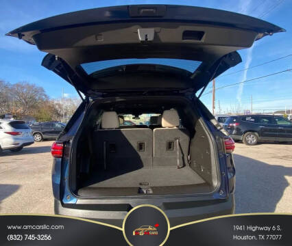 2022 Chevrolet Traverse LS