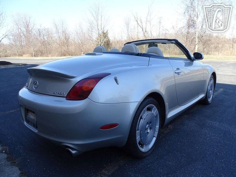 2002 Lexus SC 430