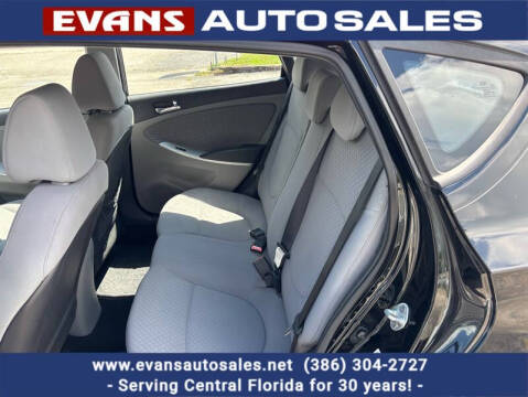 2013 Hyundai Accent SE