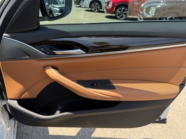 2022 BMW 5 Series 540i