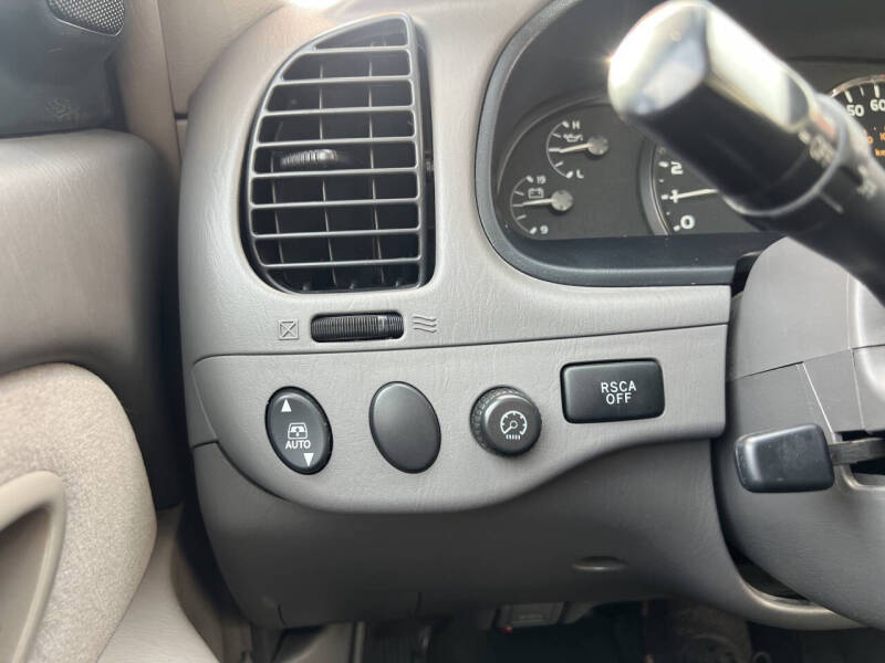 2007 Toyota Sequoia SR5