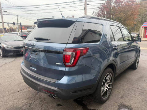 2019 Ford Explorer Sport