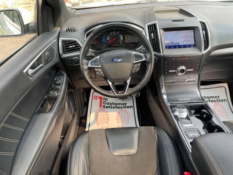 2020 Ford Edge ST