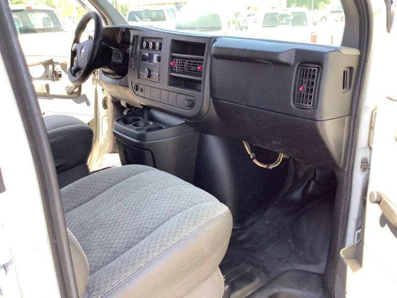 2012 GMC Savana 2500