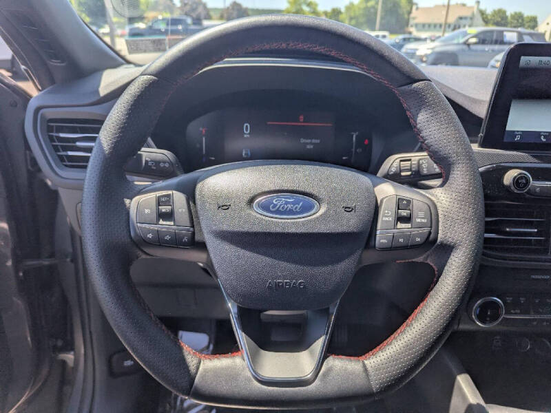 2025 Ford Escape ST-Line Select