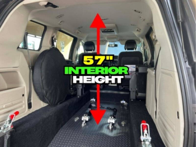 2017 Dodge Grand Caravan SE - Photo 44
