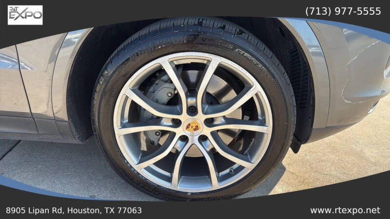 2019 Porsche Cayenne S