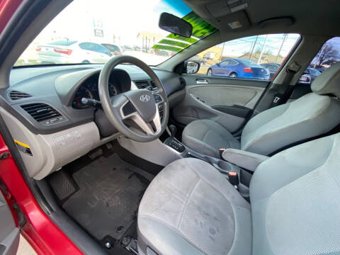 2014 Hyundai Accent GS
