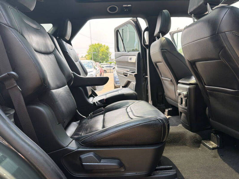 2022 Ford Explorer ST
