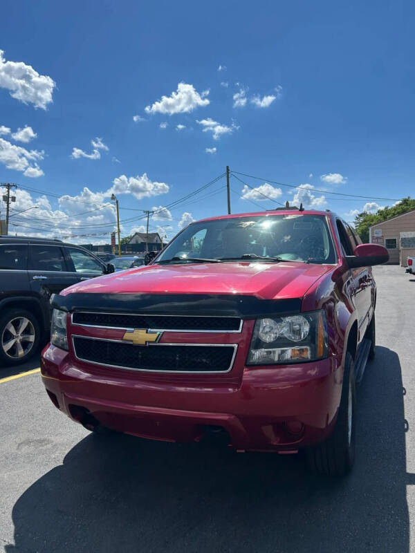 2014 Chevrolet Suburban LS