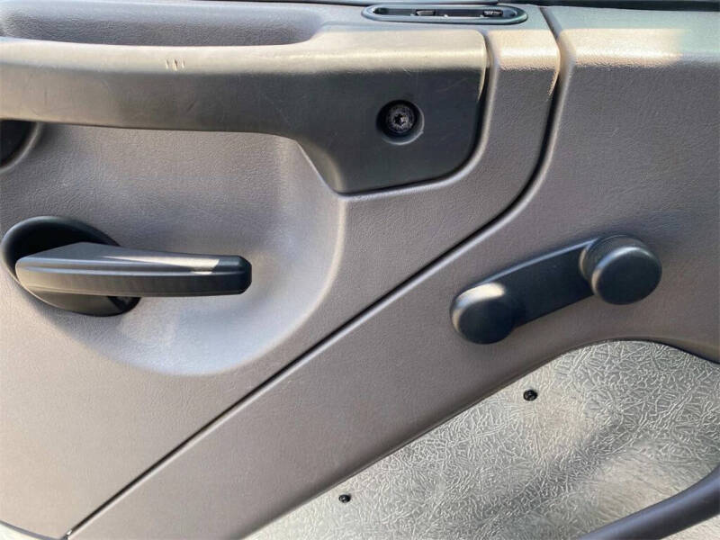 2015 Freightliner 108 SD