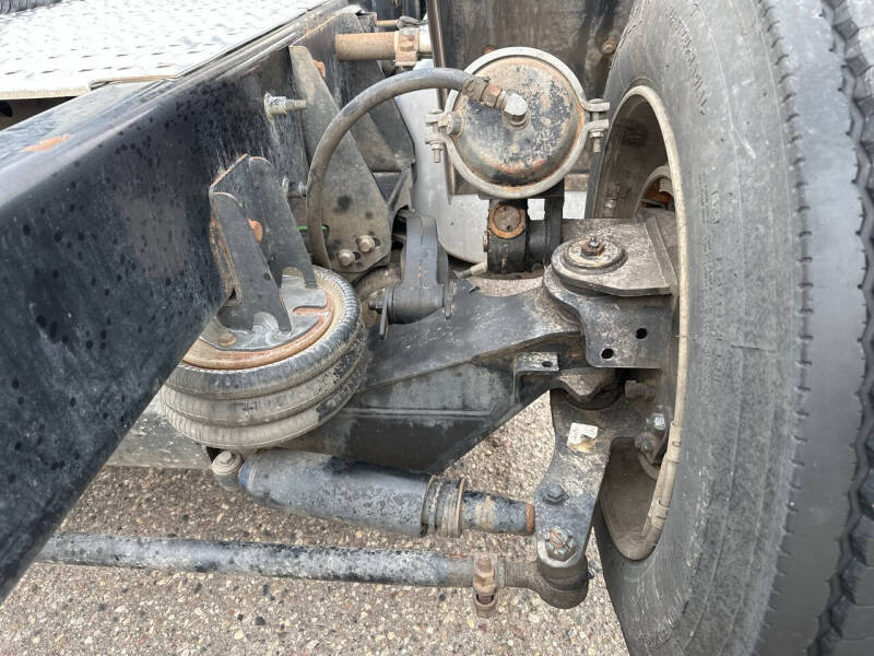 2021 International RH613