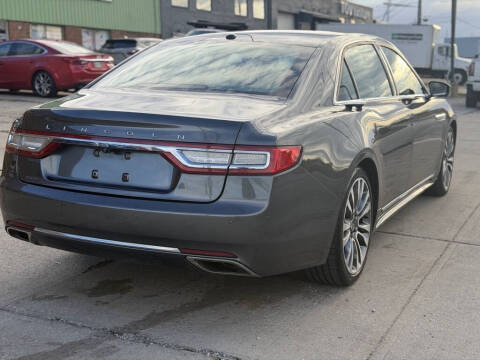 2017 Lincoln Continental Select