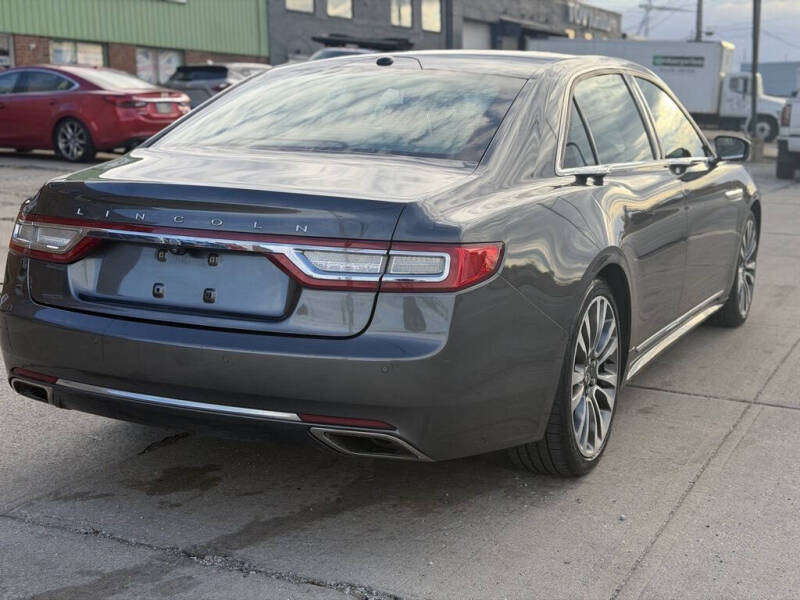 2017 Lincoln Continental Select