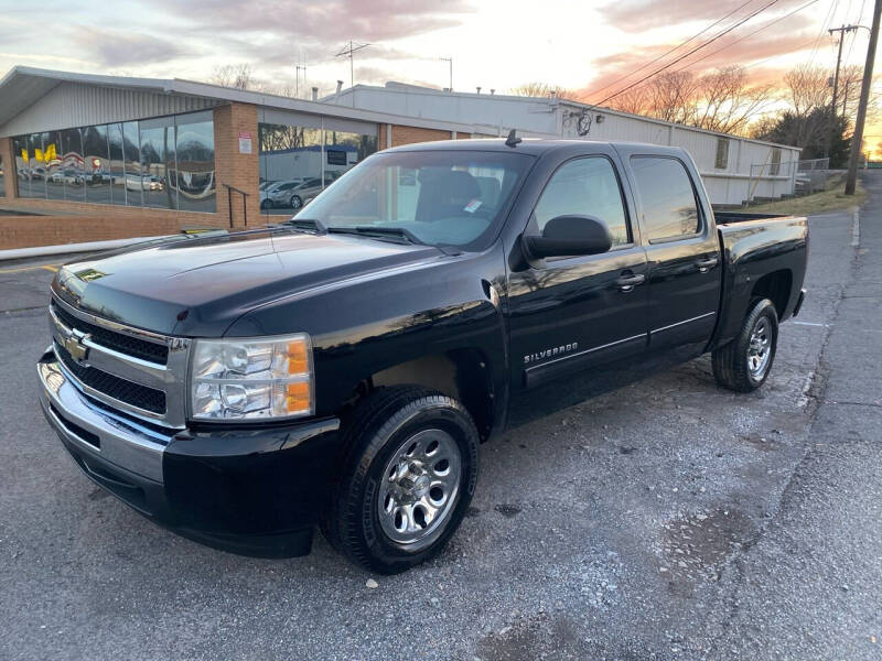 2011 Chevrolet Silverado 1500 for sale at Global Imports of Dalton LLC in Dalton GA