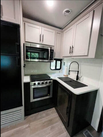 2021 Crossroads RV Cruiser Aire 28BH