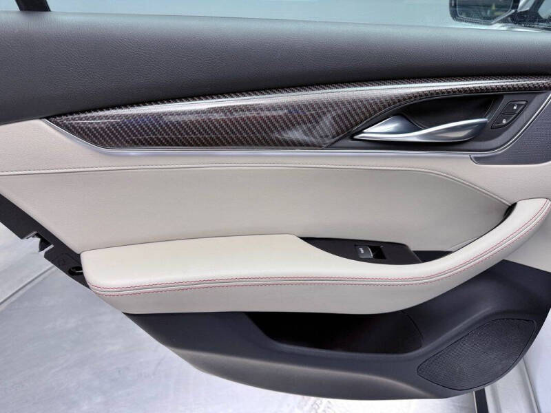 2020 Cadillac CT5 Sport