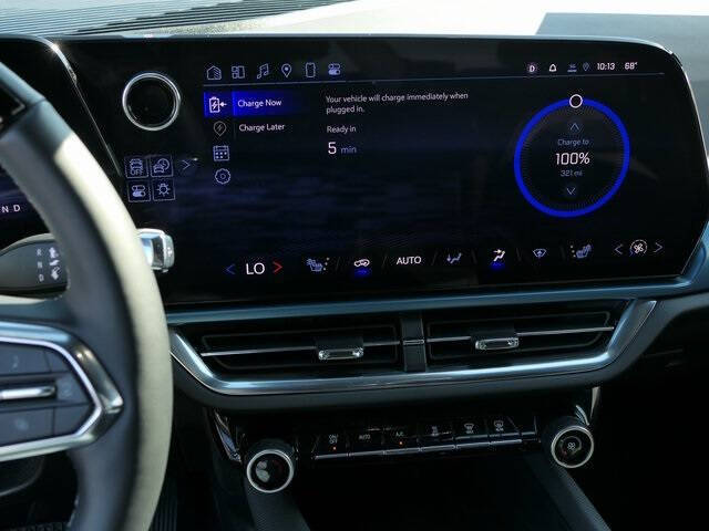 2024 Chevrolet Equinox EV LT