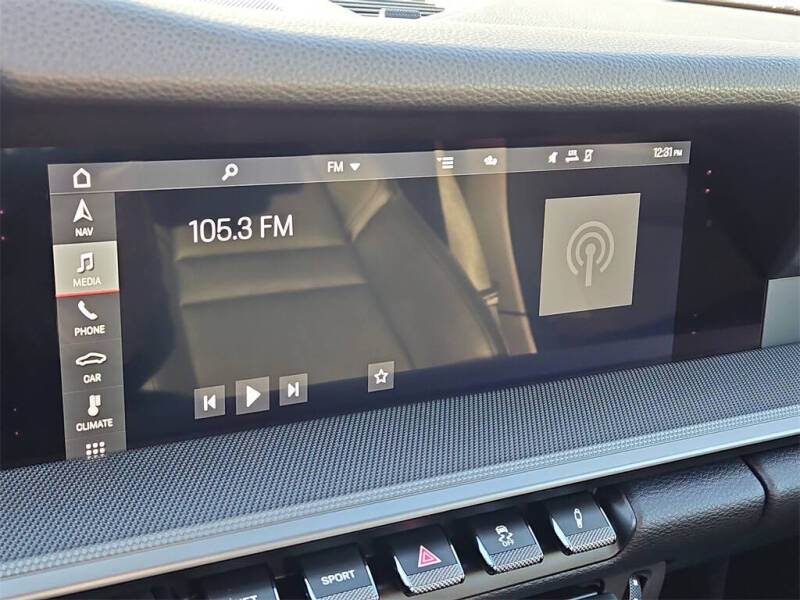 2020 Porsche 911 Carrera