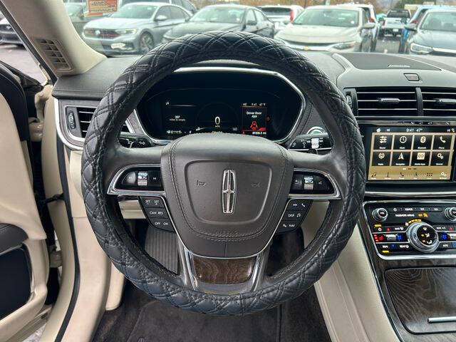 2018 Lincoln Continental Select