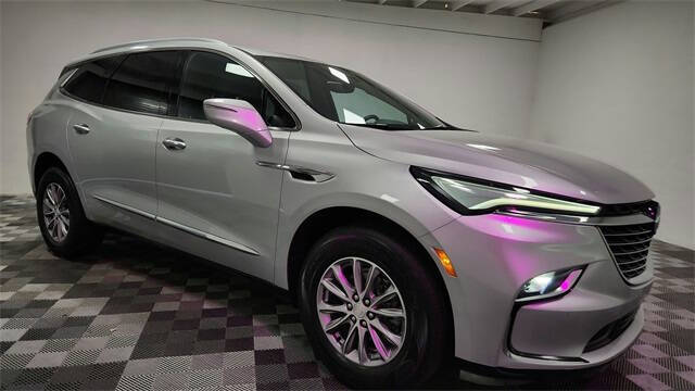 2022 Buick Enclave Essence