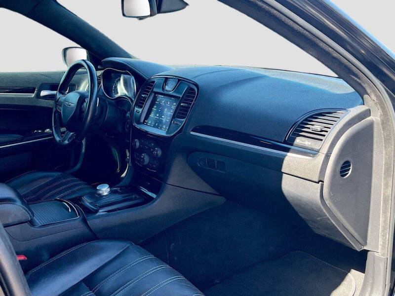 2021 Chrysler 300 S V6