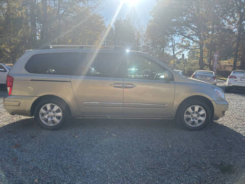 2007 Hyundai Entourage SE