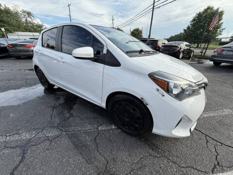 2015 Toyota Yaris 5-Door L