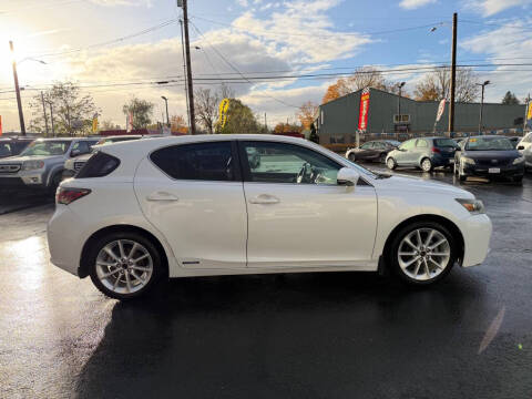 2011 Lexus CT 200h